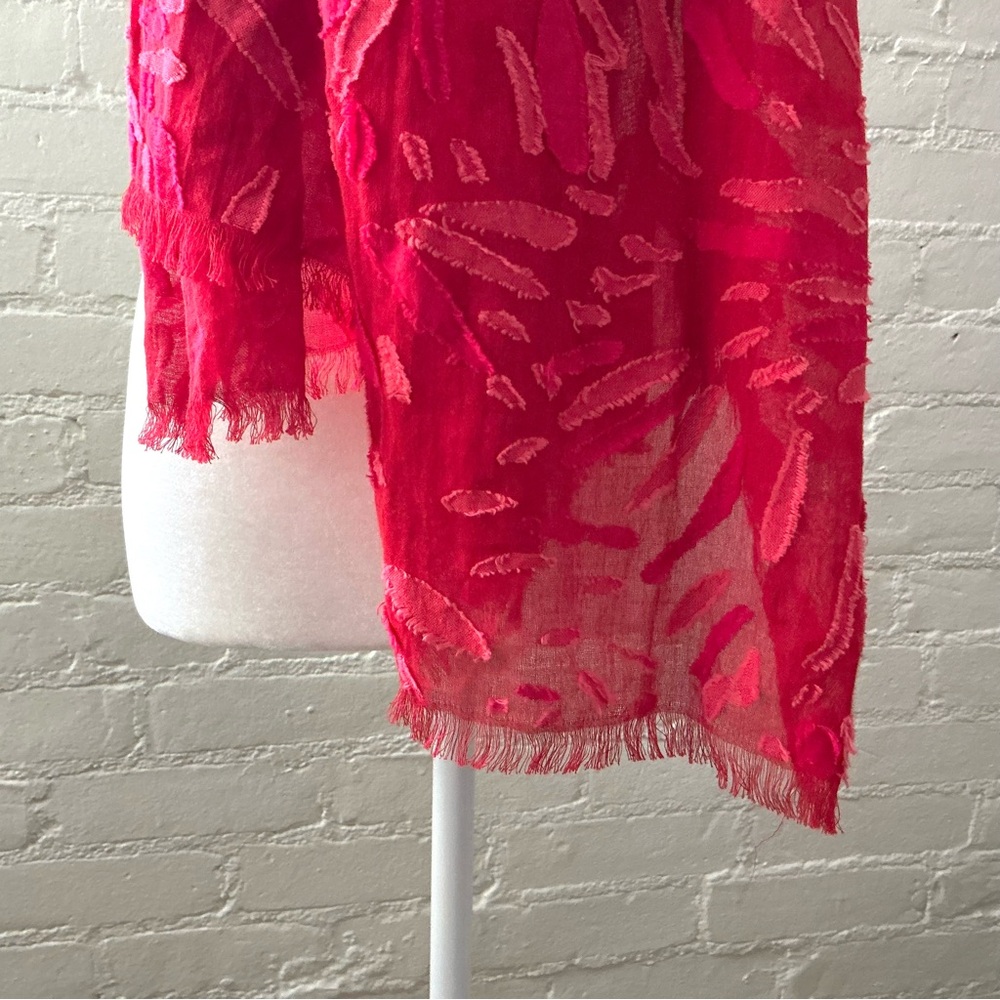 Banana Republic Red Lightweight Fringe Scarf Semi Sheer 100% Cotton - Picture 4 of 7